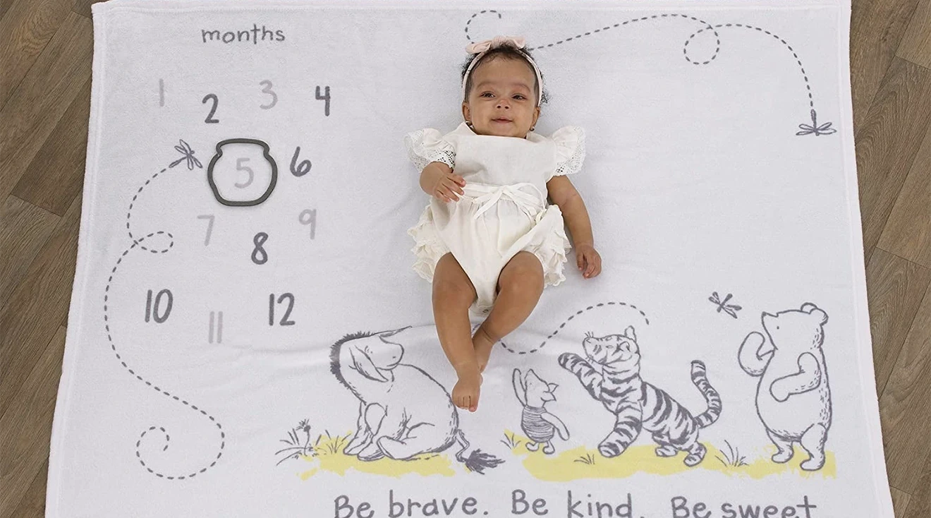10 Best Baby Milestone Blankets-hero