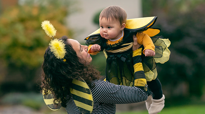 19 Mommy and Me Halloween Costumes