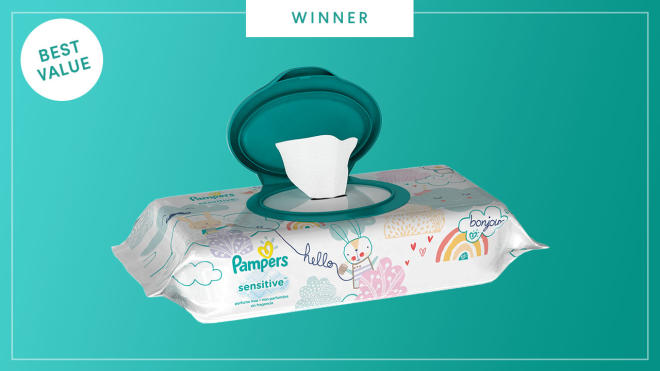 Pampers Sensitive Wipes wins the 2017 Best of Baby Award from The Bump.