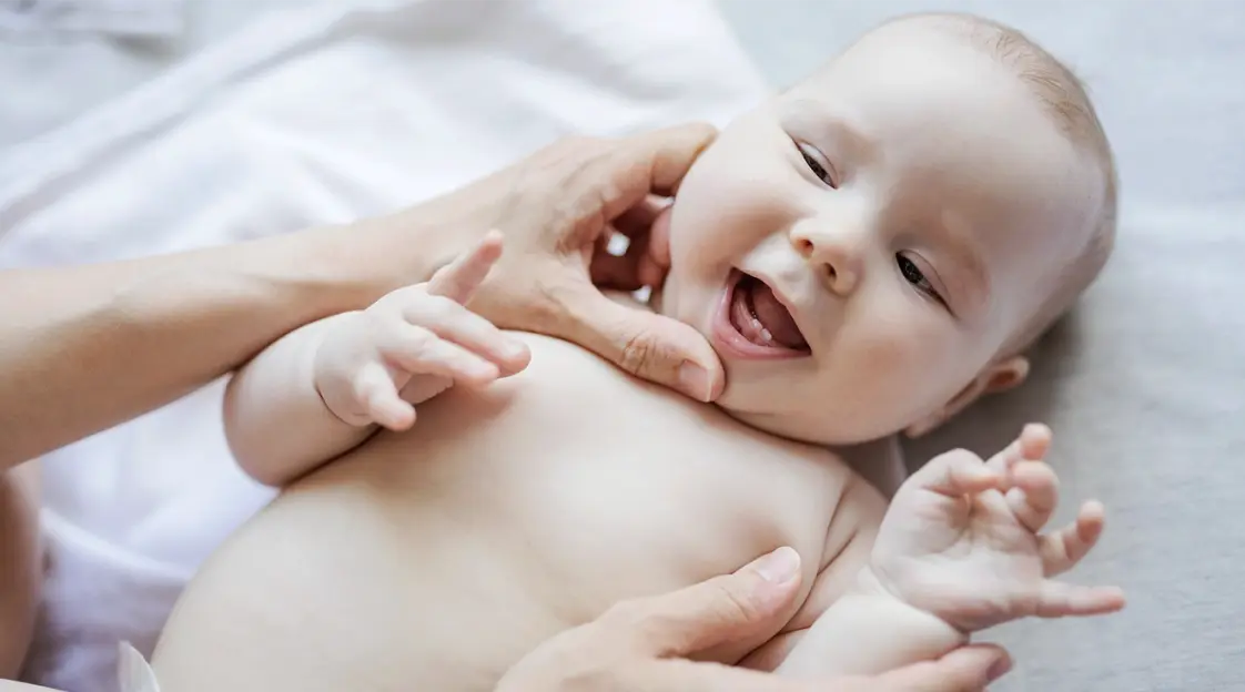 Breastfeeding After Your Baby Gets Teeth 