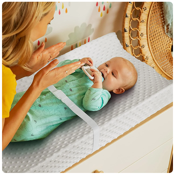 Munchkin Secure Grip Changing Pad with Cover