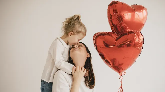 What Mom Really Wants for Valentine's Day - Smart Money Mamas