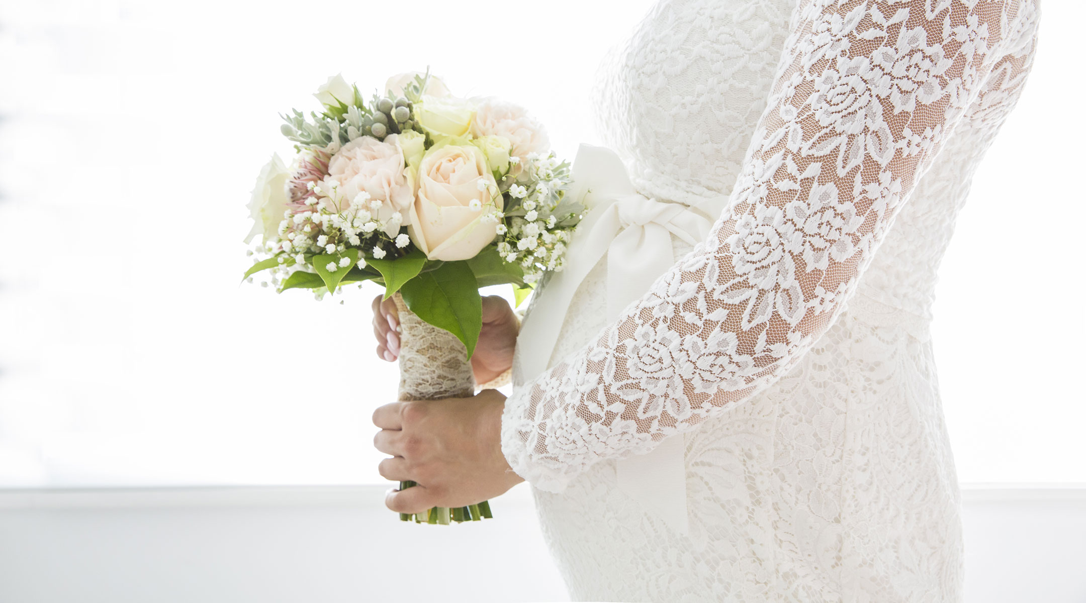 white maternity wedding dress