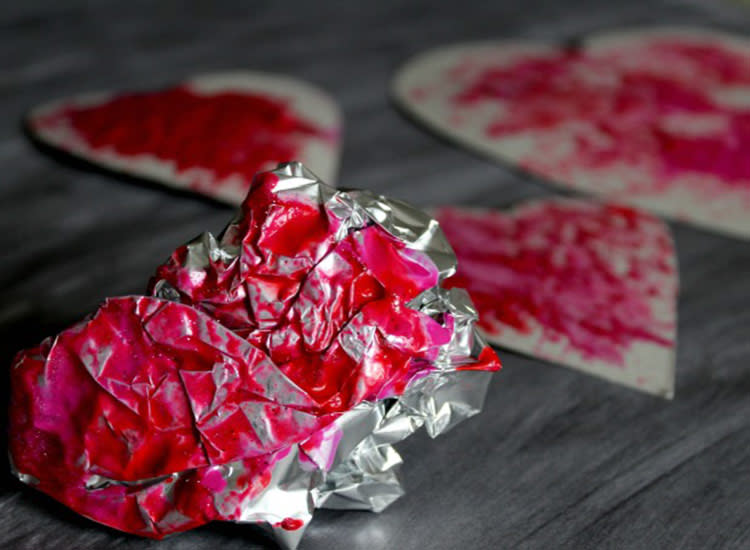 19 Fun, Easy Crafts for Toddlers