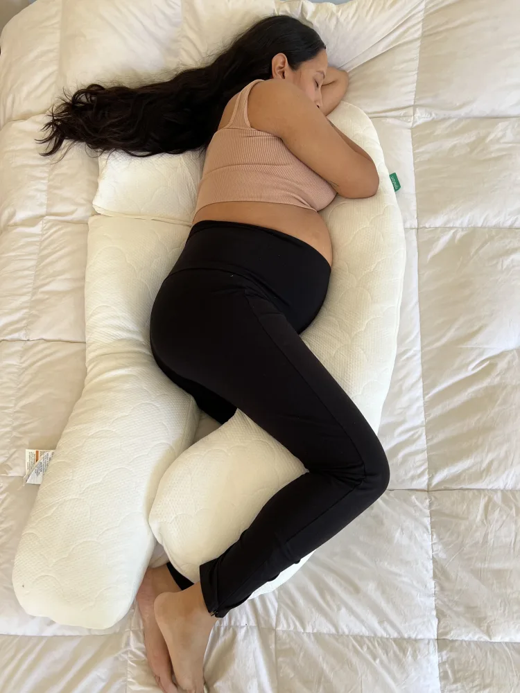 The Best Pregnancy Pillows According to Real Moms - FamilyEducation