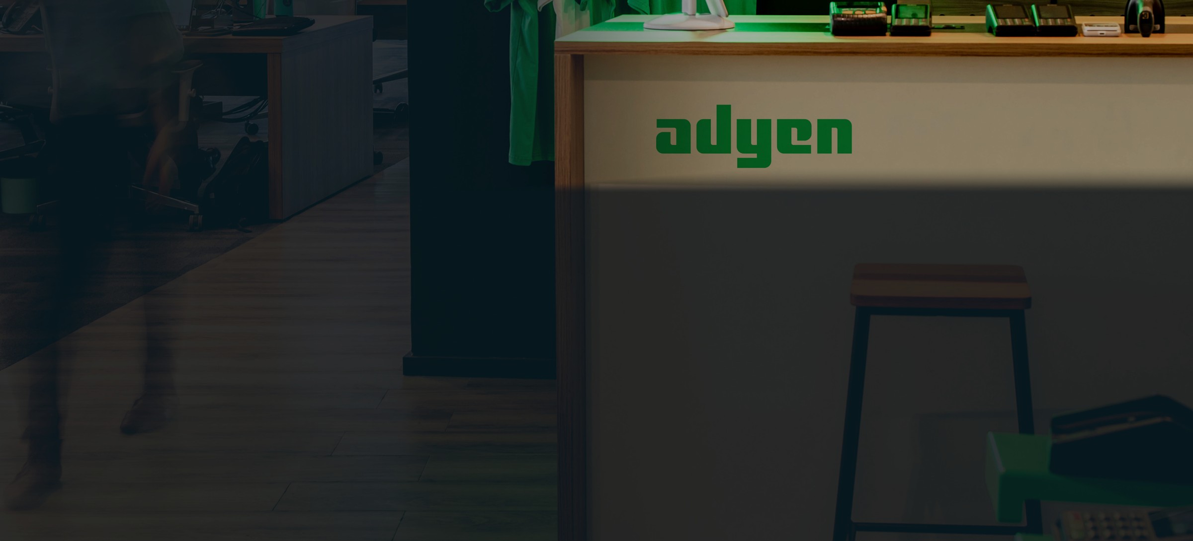 adyen-help-highlight-dark.jpg