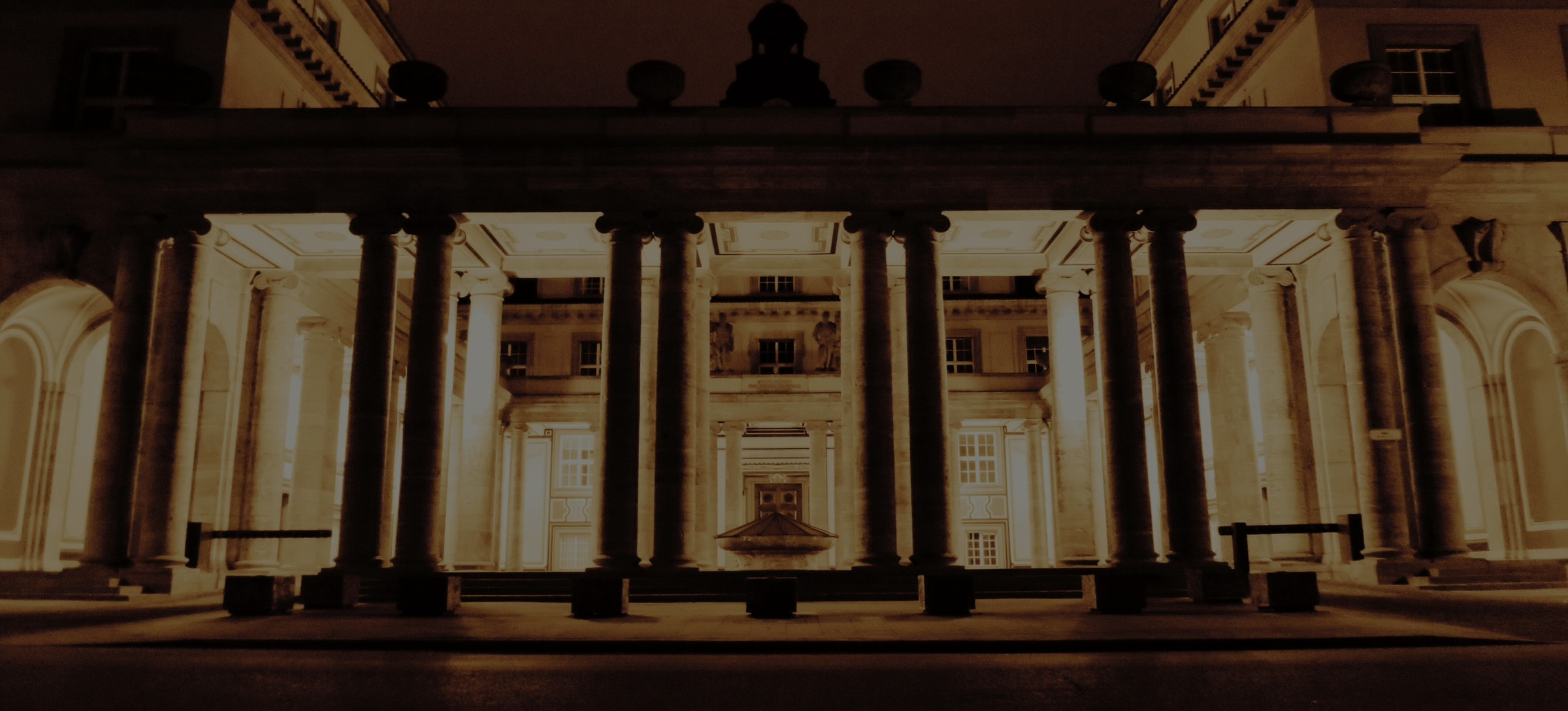 marketo-munich-re-highlight-dark.jpg