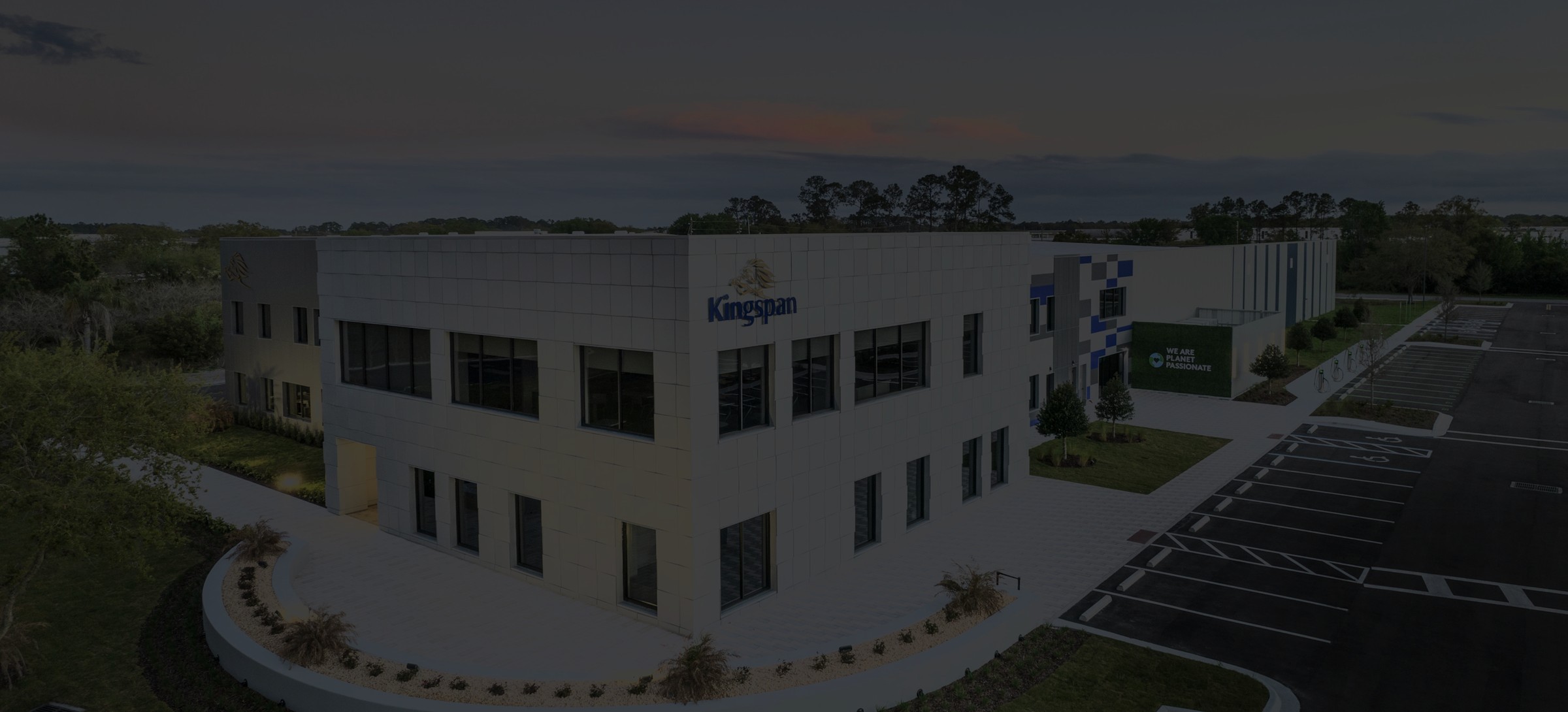 hubspot-kingspan-kip-highlight-dark.jpg