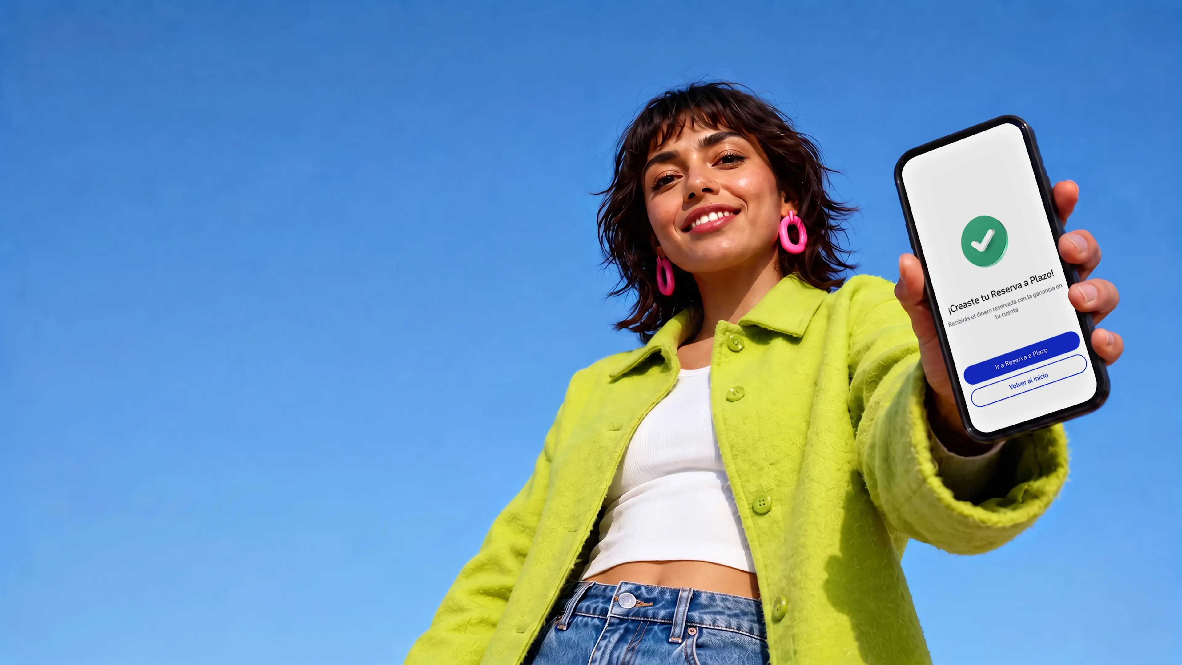 Imágen de persona con celular