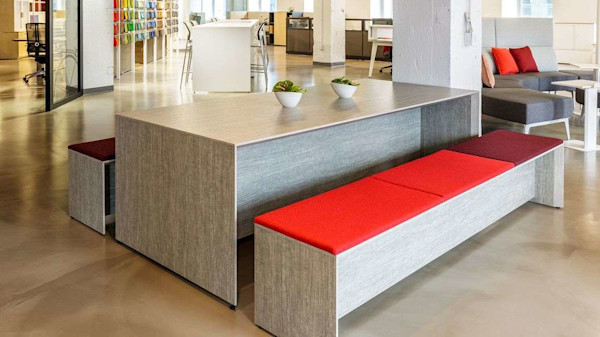 flexible post-COVID table and benches