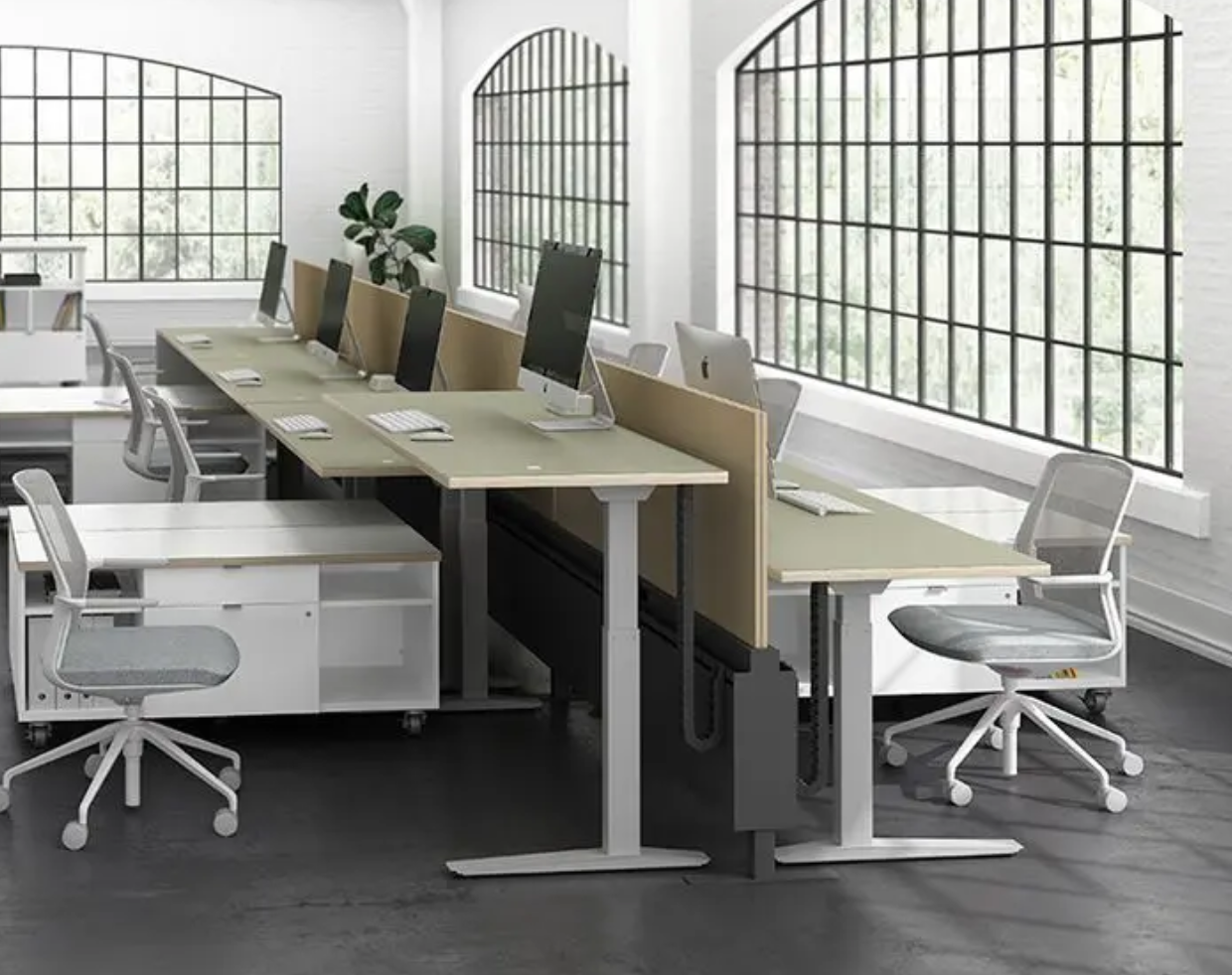 modern standing desk with excellent ergonomics