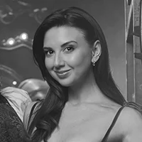 Zizi Strallen