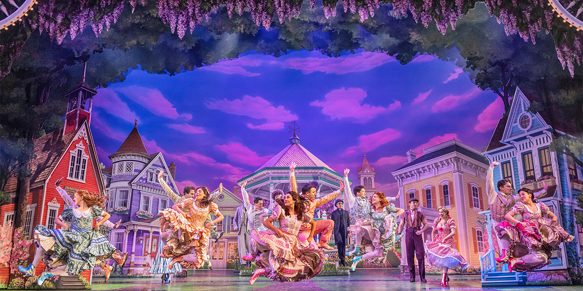 8 schmigadoon-1200x600-NYTG