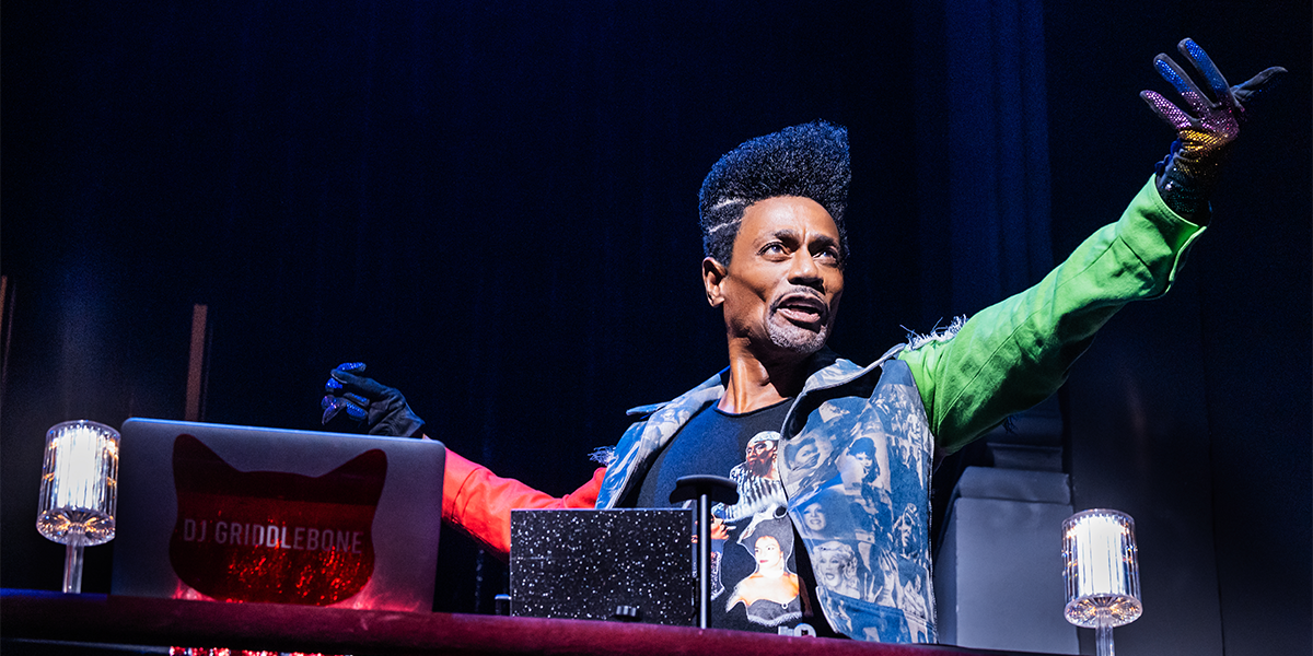 8 cats bway-1200x600-NYTG