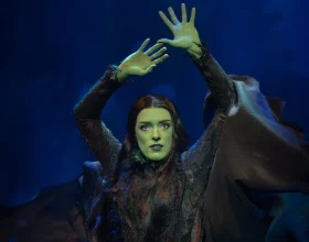 Wicked on Broadway: What to expect - 1