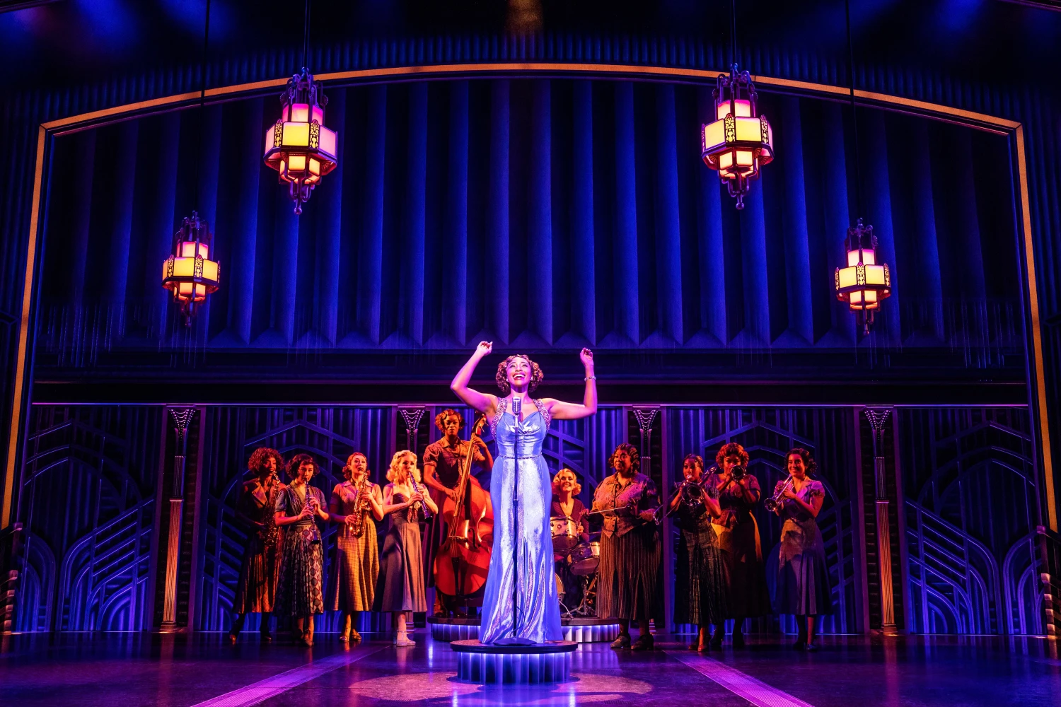 Some Like It Hot on Broadway: What to expect - 7