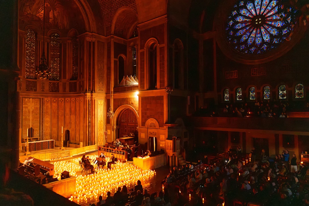 Christmas by Candlelight: What to expect - 1