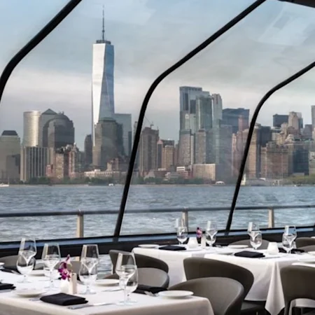 Bateaux New York Premier Lunch Cruise