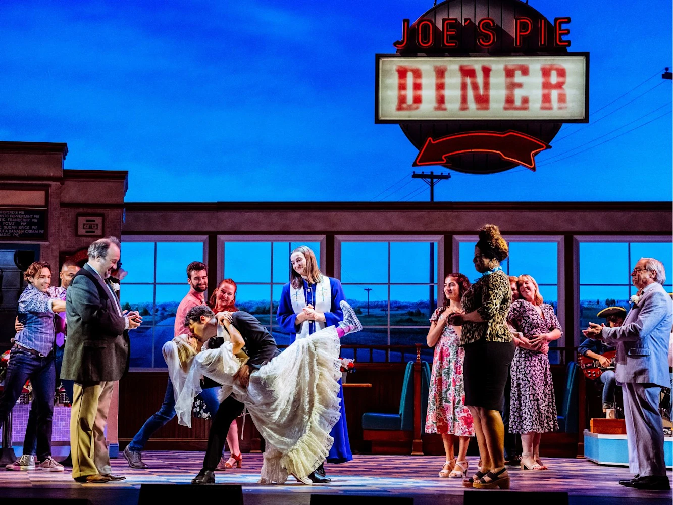 Waitress: What to expect - 2