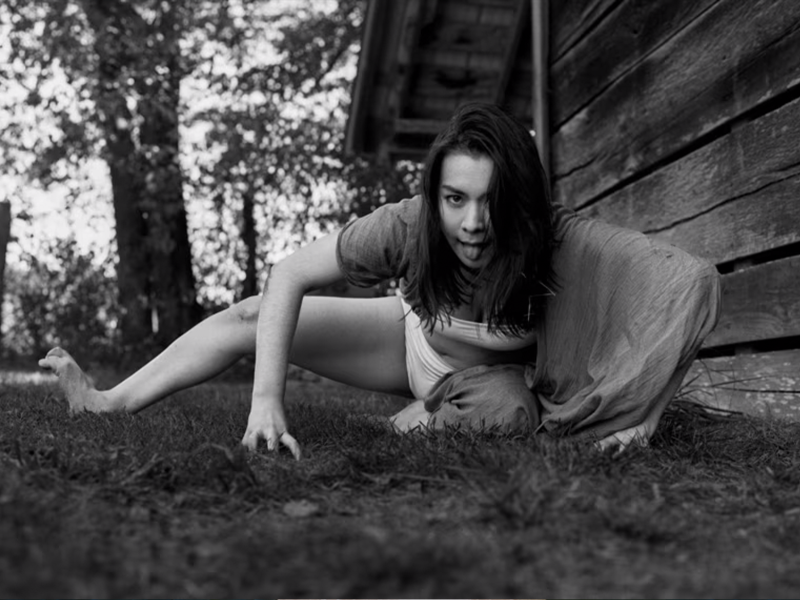 Production shot of Mitski in Los Angeles.