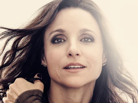 Photo of Julia Louis-Dreyfus in Other Desert Cities on Broadway.