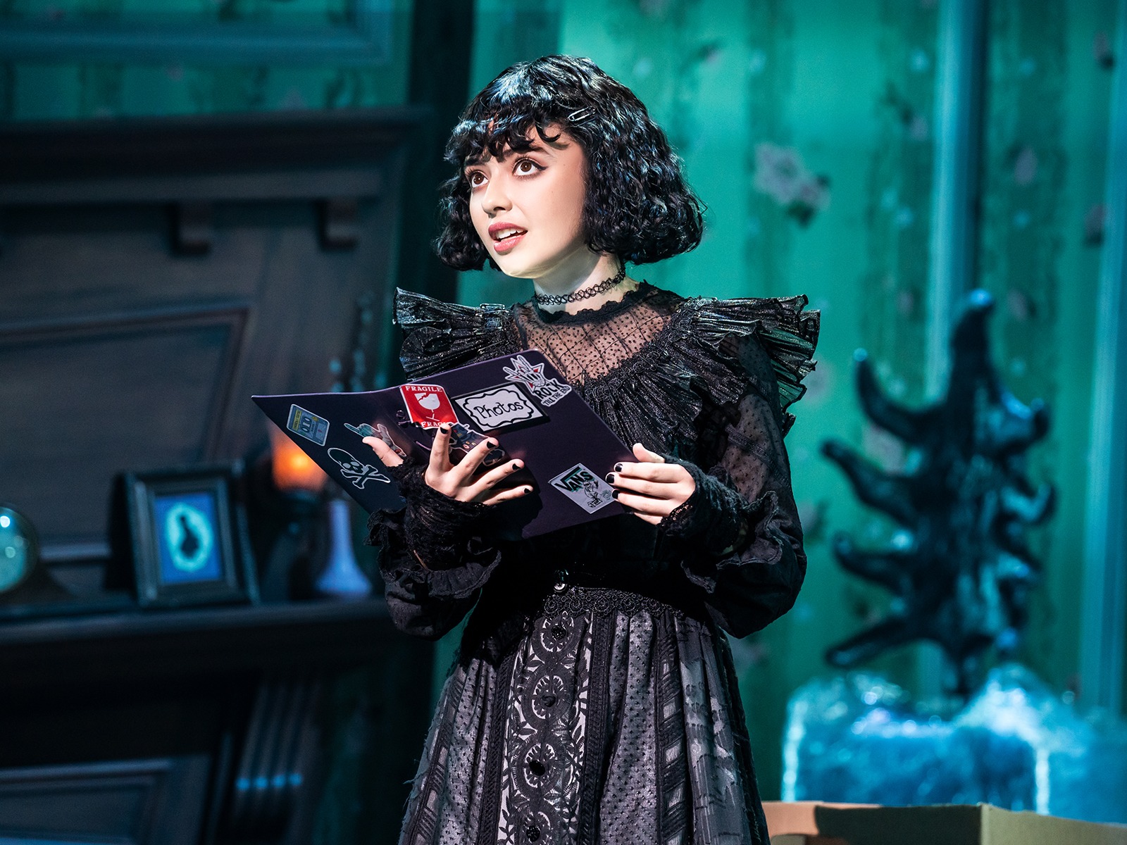 Beetlejuice: What to expect - 5