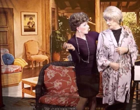 Golden Girls LIVE: On Stage! Christmas Episode: What to expect - 3