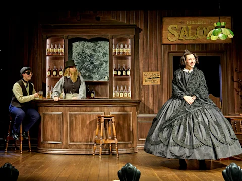 Oh, Mary!: What to expect - 3