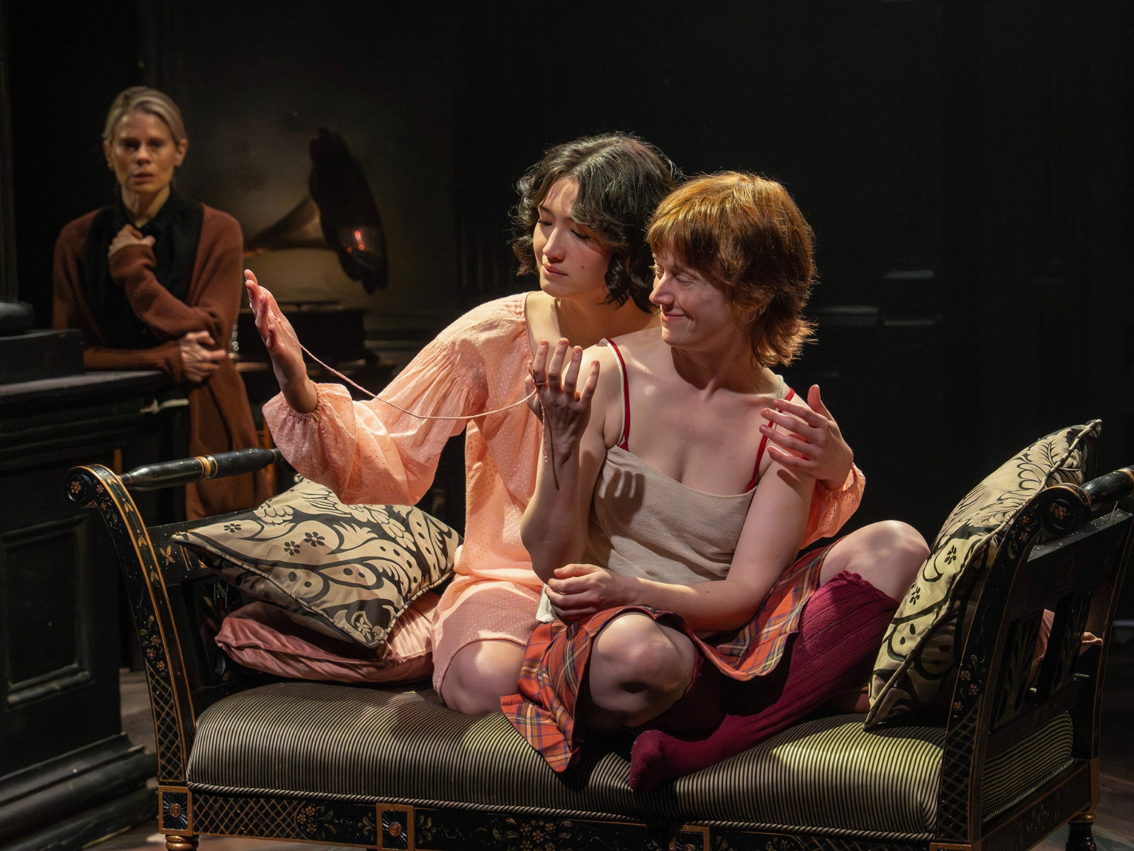 Antigone (This Play I Read in High School): What to expect - 3