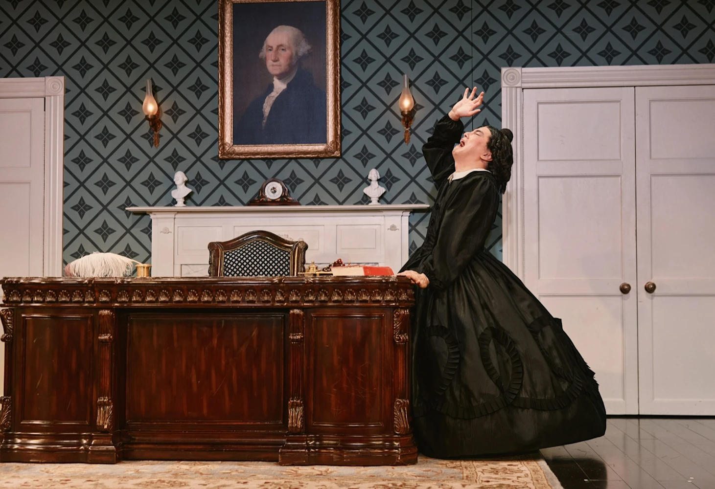 Oh, Mary!: What to expect - 4