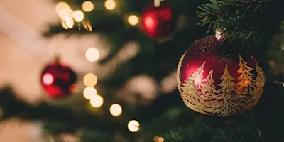 Watch these Broadway stars in Christmas movies