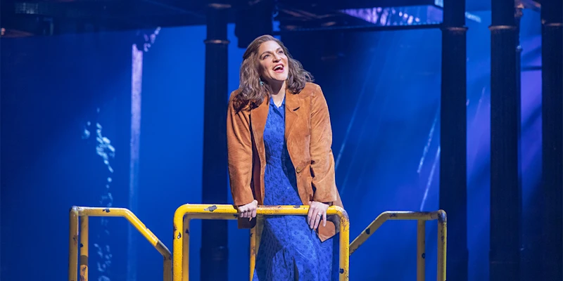 Shoshana Bean