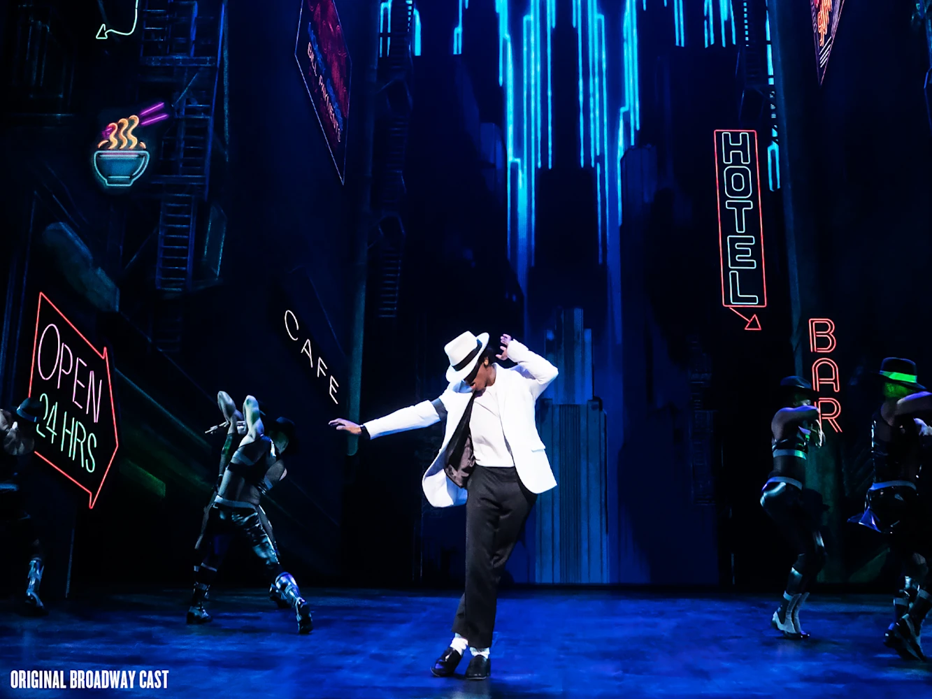 MJ the Musical: What to expect - 4