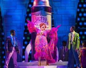 Hairspray: What to expect - 1