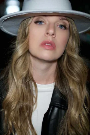 ZZ Ward – One Hell Of A Night Tour Tickets