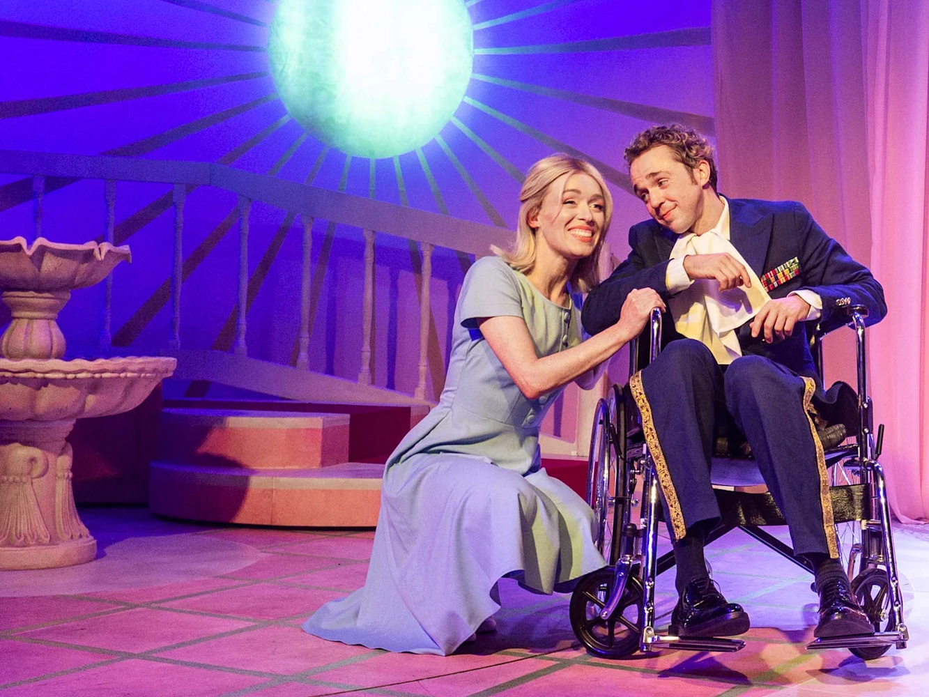 Dirty Rotten Scoundrels: What to expect - 7