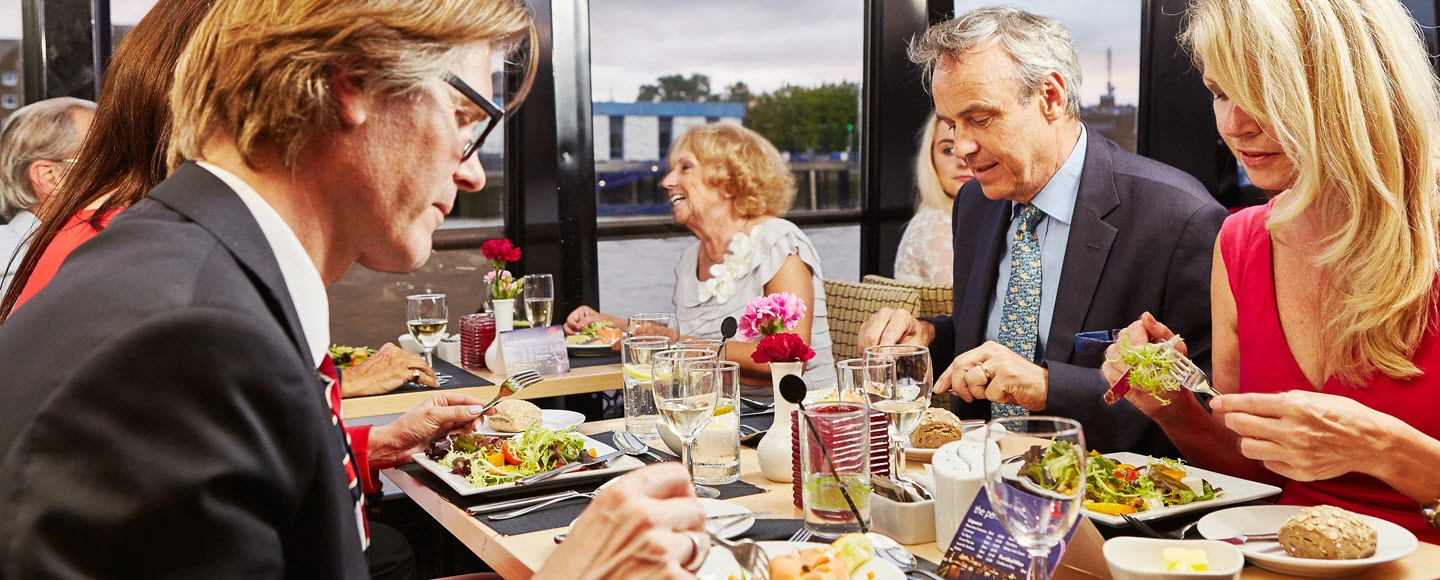 City Cruises - London Dinner Cruise on the River Thames Tickets ...