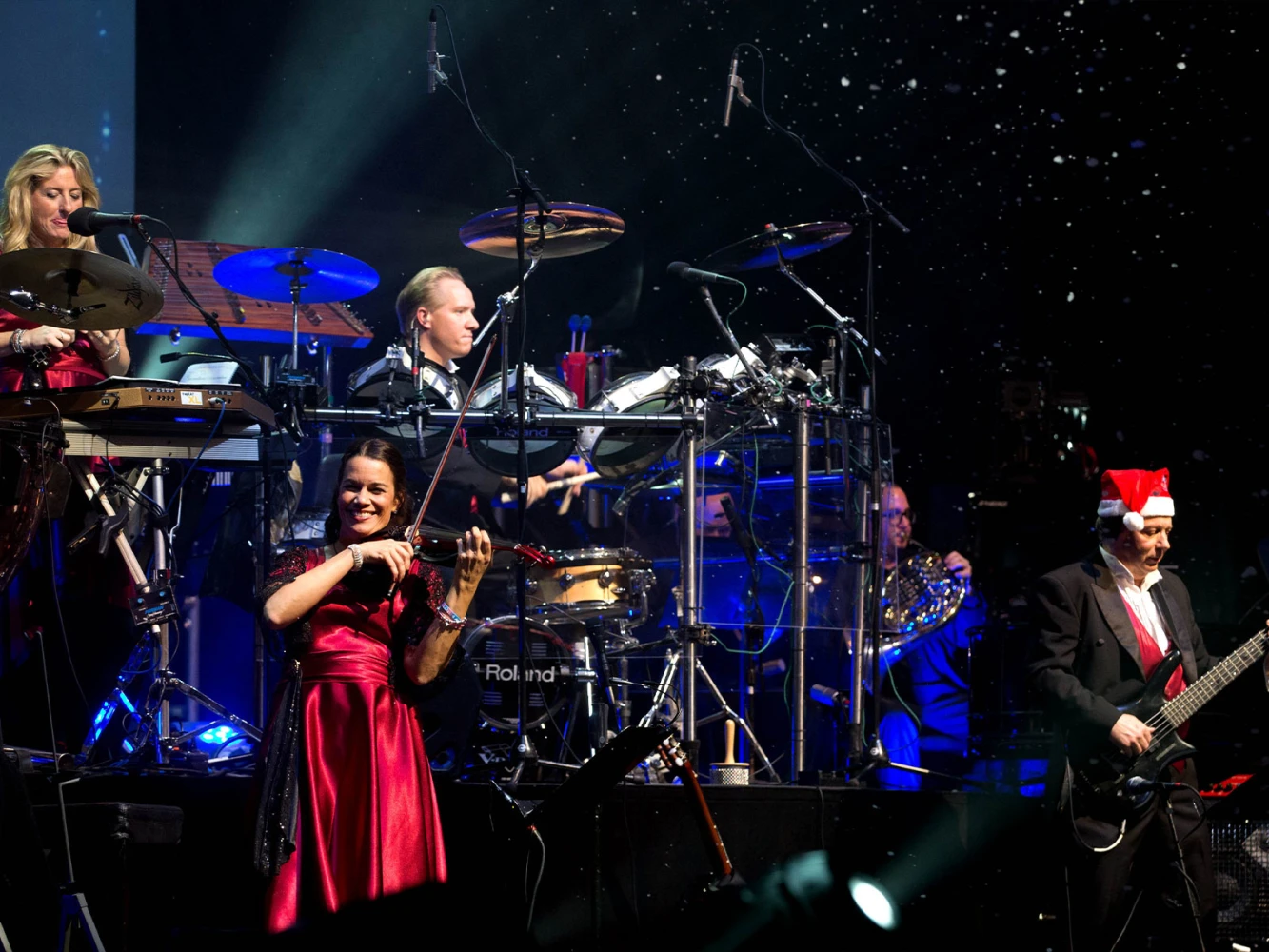MANNHEIM STEAMROLLER CHRISTMAS BY CHIP DAVIS: What to expect - 3