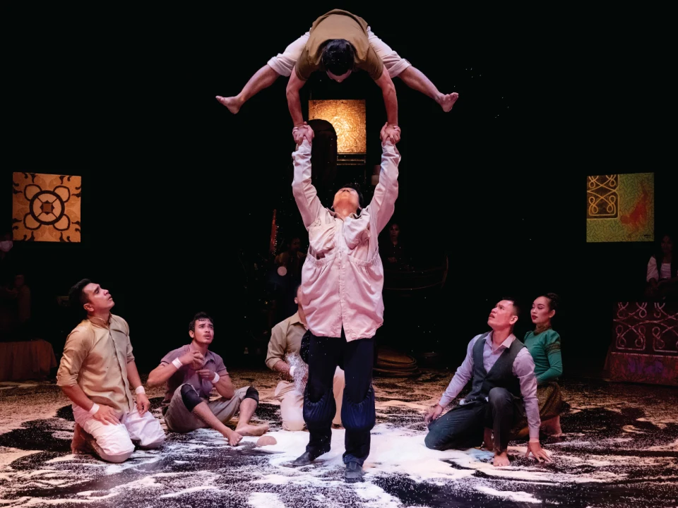 Phare: The Cambodian Circus in White Gold: What to expect - 1