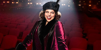 Beanie Feldstein in Funny Girl