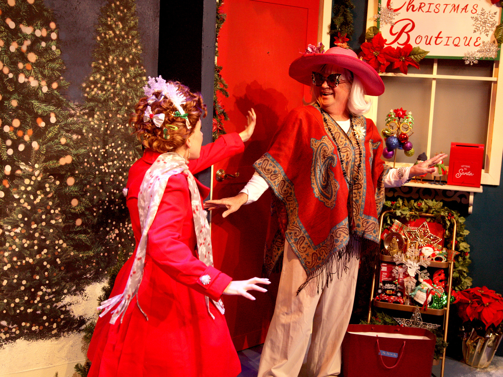 Fancy Nancy Splendiferous Christmas: What to expect - 4