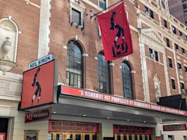 Neil Simon Theatre