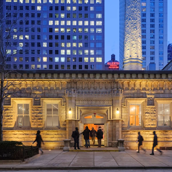 Lookingglass Theatre Company