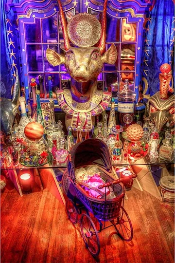 Phantasmagoria Into the Mist: A Haunted & Musical Night Experience Tickets