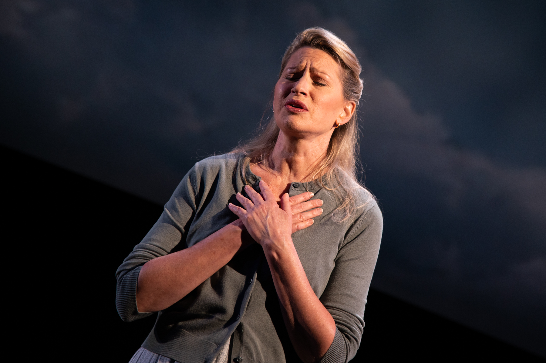 Los Otros: What to expect - 4