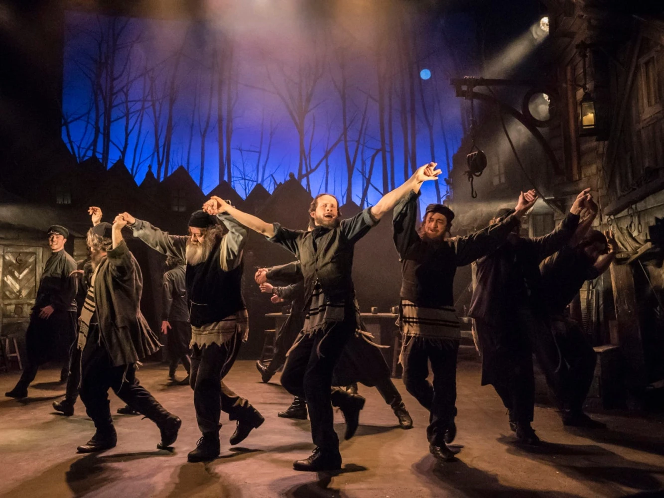 Fiddler on the Roof: What to expect - 5