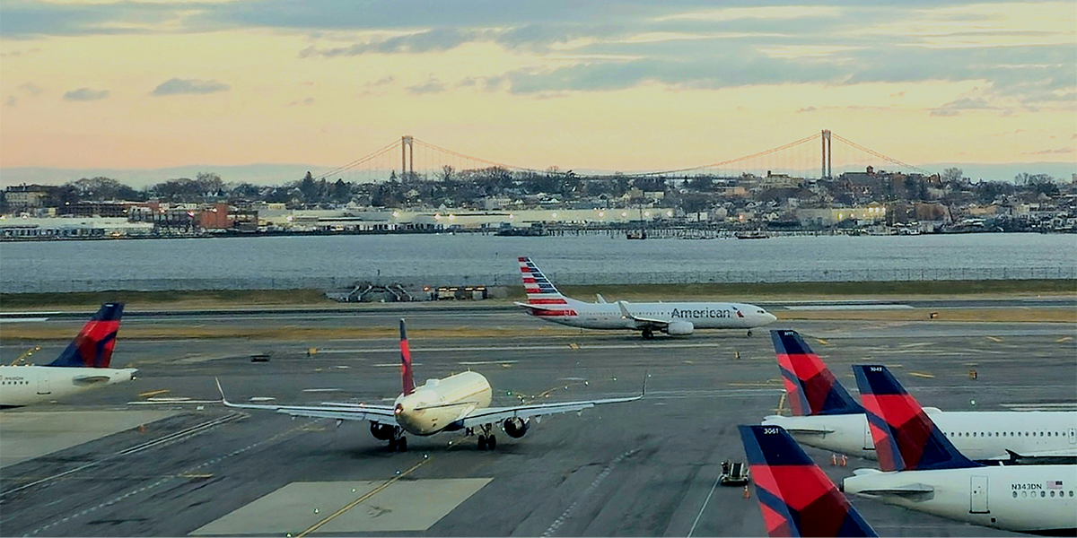 laguardia-1200x600-NYTG