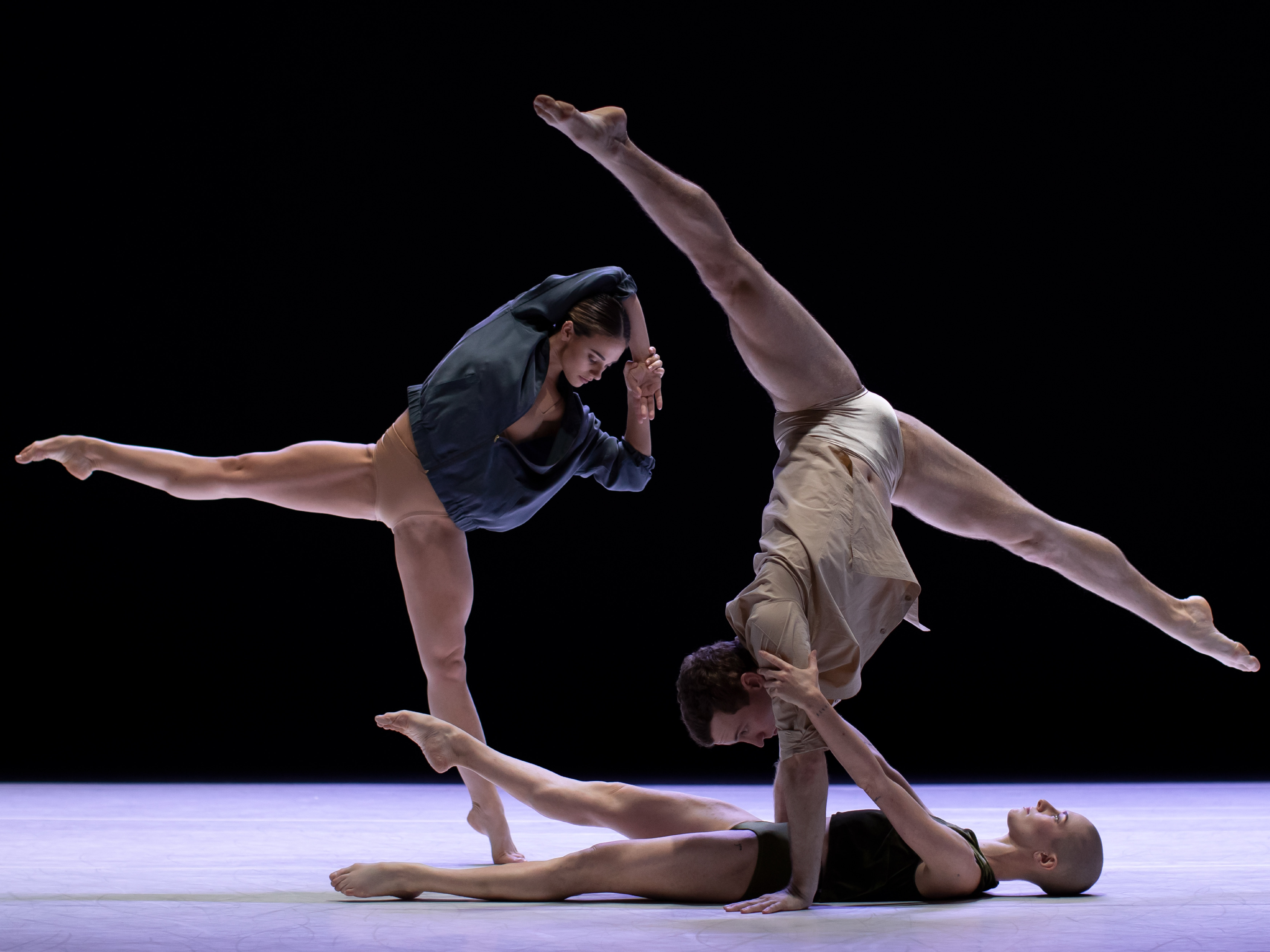 ab [intra] at Sydney Dance Company - SYD: What to expect - 3