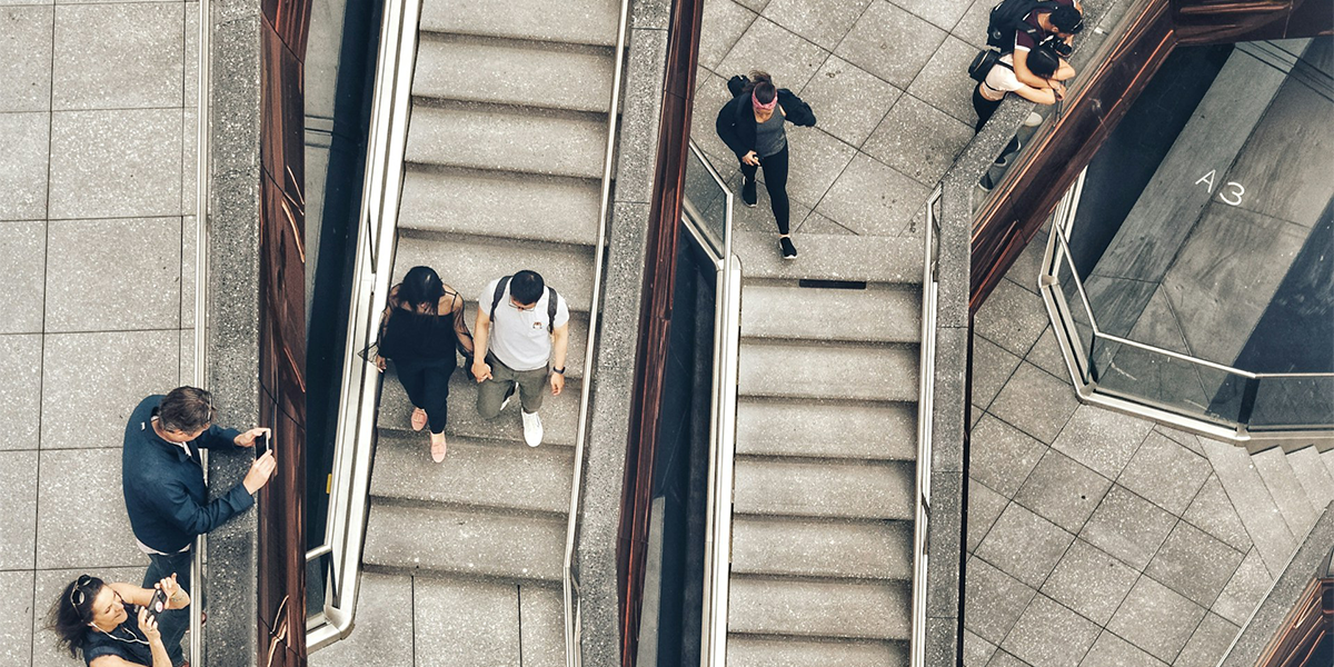 walking nyc-1200x600-NYTG