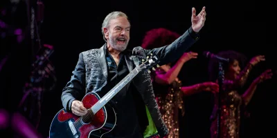Photo credit: Neil Diamond in 2015 (Photo by Andreas Terlaak)